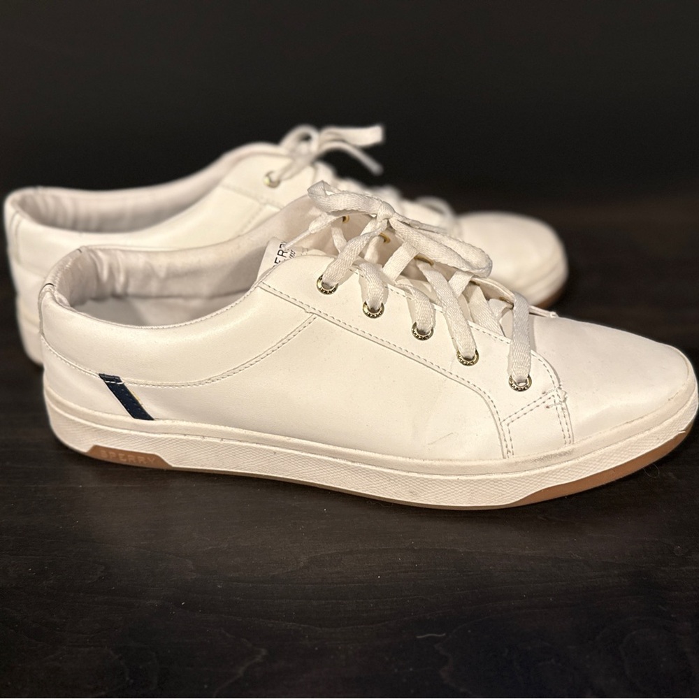 Sperry Classic White Women’s Sneakers